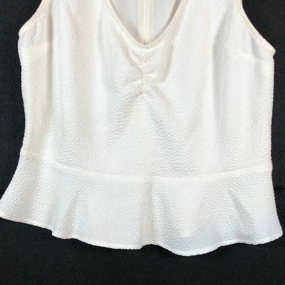 Express Womens Blouse Ivory Textured Ruched V-Neckline Peplum Tank Stretch M - Picture 4 of 11